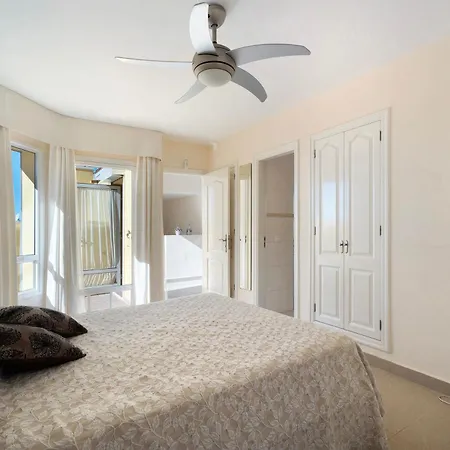 Villa Romano فيلة *