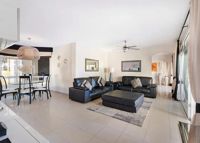 Villa Romano * Адехе