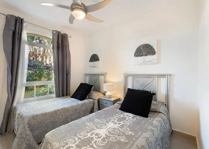 Villa Romano Адехе